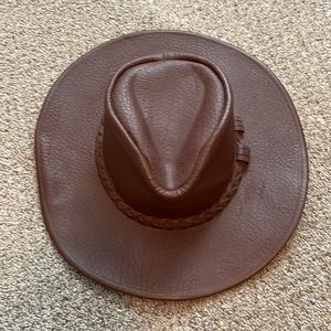 Minnetonka Buffalo Leather Hat